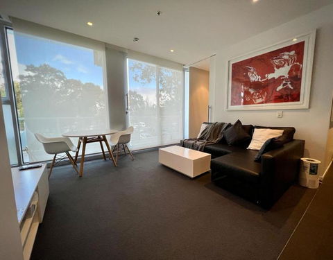 Luxury 2 Bedroom Suite Near Adelaide With A Car Park - Brisbane Tourism 1