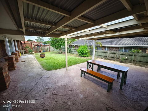 Luxury 3 BR House Near EMP - Tourism Brisbane 1