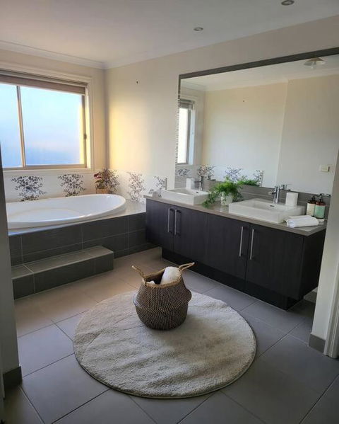 Luxury Green - Tourism Brisbane 1