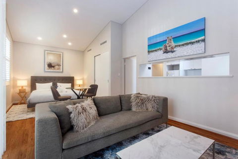 Luxury Modern Escapia - Tourism Brisbane 0