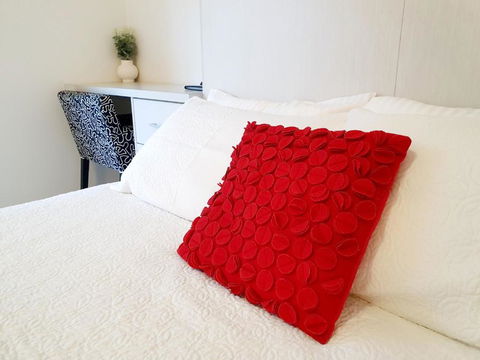M4 West Perth Studio Apartment Near Kings Park - Tourism Brisbane 0