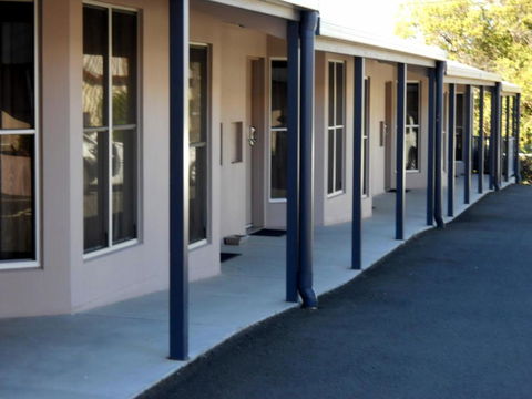 Mackellar Motel - Tourism Brisbane 3
