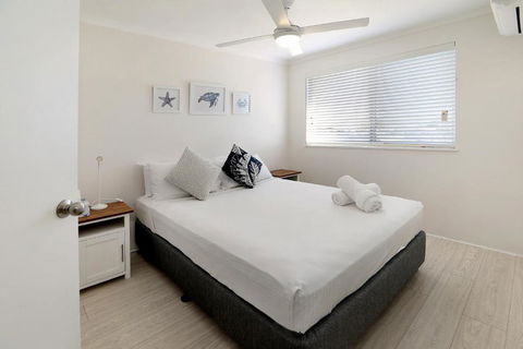 MAINSAIL8- MOOLOOLABA BEACH - Tourism Brisbane 1