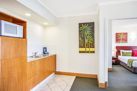 Mantra Twin Towns - Tourism Brisbane 3