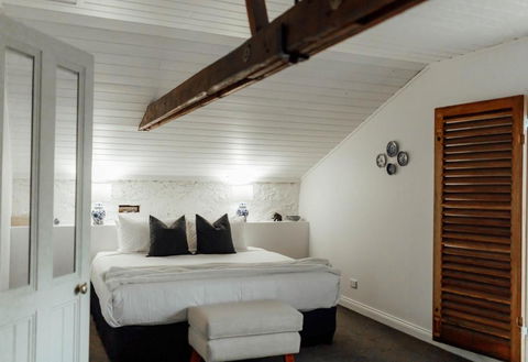 MARYBANK ESTATE - BARN LOFT - Tourism Brisbane 1