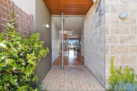 Milieu At Seine - Tourism Brisbane 0