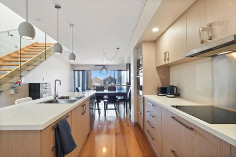 Milieu At Seine - Tourism Brisbane 3