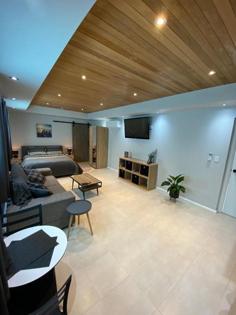 Mindarie Beachside Studio - Tourism Brisbane 0
