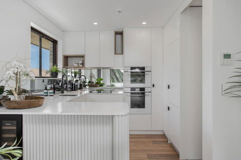 Modern, North-east Facing, 2-bed Apartment - Tourism Brisbane 2