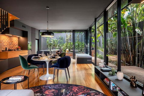 Modern 3BR Retreat With Sauna - The Loft - Brisbane Tourism 0