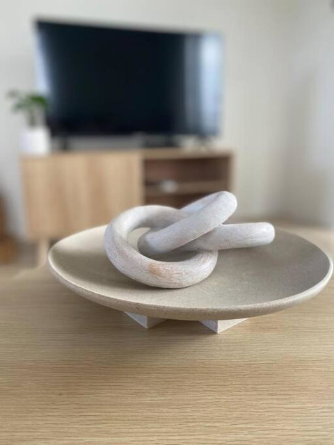 Modern Luxury 1 Bedroom Apartment - Walk To The Shops! Free Wifi - Tourism Brisbane 3