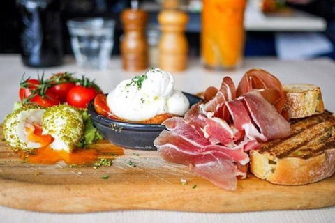 Modern Two Bed Apt In The Centre Of Erskenville - Tourism Brisbane 2