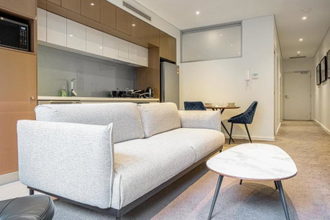 Modern Urban Retreat 1BR Apt Near Chatswood - Tourism Brisbane 2
