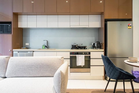 Modern Urban Retreat 1BR Apt Near Chatswood - Tourism Brisbane 3