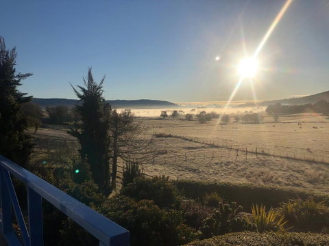 Mole Creek Hideaway - Tourism Brisbane 0