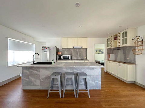 Montrose Lodge 10 Min To City & 20 Min To Airport - Tourism Brisbane 3