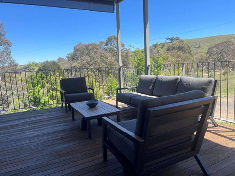 Moonrise Hill - Tourism Brisbane 0