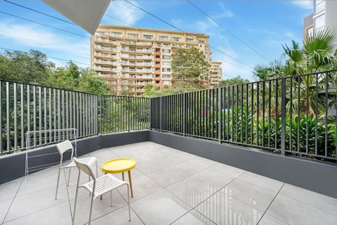 Modern 2B2B APT At Homebush - Brisbane Tourism 3