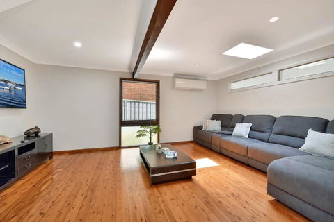 NEW PropertyBreezy Bayside Haven At Brightwaters - Brisbane Tourism 2