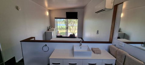 Narangba Motel (formerly Brisbane North B&B And Winery) - Tourism Brisbane 3