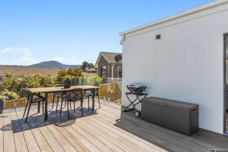 Mountain View Villa-close To Shops-10min To CBD - Brisbane Tourism 0