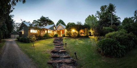 Mt Glorious Getaways - Brisbane Tourism 2
