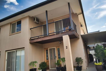 Mount Gravatt Guesthouse with Tourism Brisbane