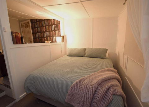 Mt Lyll (Back Cabin)@Lettes Bay - Tourism Brisbane 3