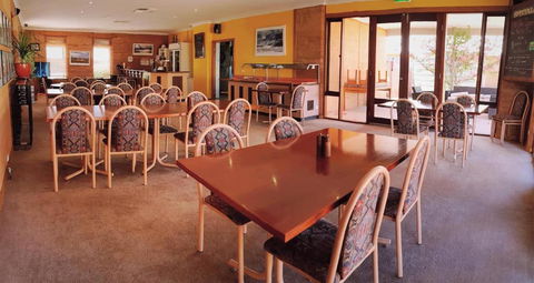 Mud Hut Motel - Tourism Brisbane 2