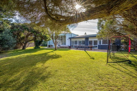 Naturally Blairgowrie - Check Out 5pm Sunday - Tourism Brisbane 3