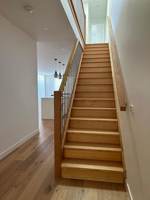 New 2-story House With 4 Bedrooms And 3 Shower Rooms - Tourism Brisbane 1