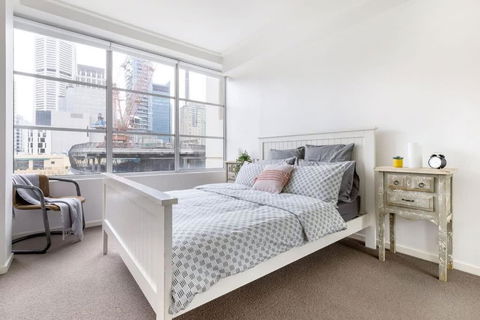 NEW! A Comfy & Stylish Apt Next To Darling Harbour - Brisbane 4u 0