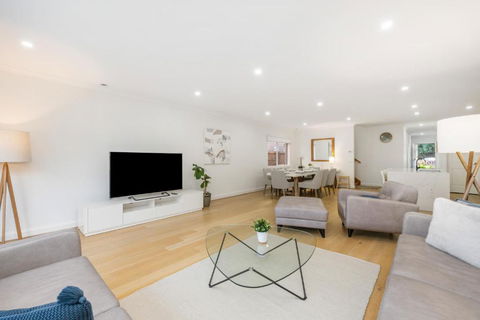 Newsom House - Stylish & Elegant Home With 4 King Beds - Tourism Brisbane 2