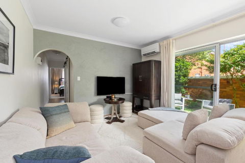 Northern Beaches Garden Hideaway - Tourism Brisbane 0