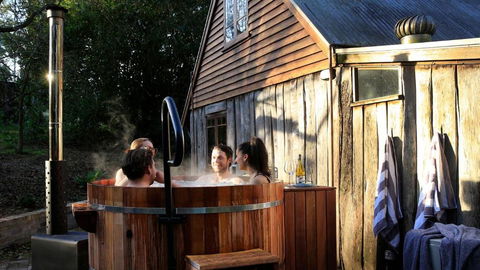 Nungaroo Cottage - Brisbane Tourism 2