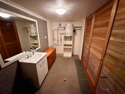 NY Special Granny Flat In Mosman - Brisbane 4u 3