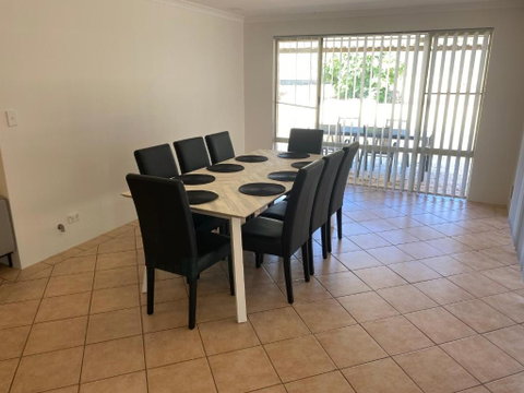Ocean Keys Family Accommodation - Tourism Brisbane 2