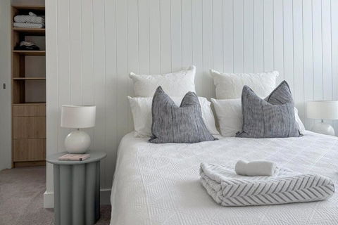 Ocean Pearl, Entire Home On The Esplanade - Tourism Brisbane 3