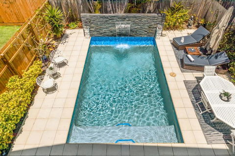 On Esplanade Own Flat & Pool, Manly Cafe Precinct - Brisbane Tourism 2