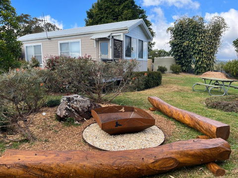 Orange Blossom- Comboyne Mountain Cottages - Tourism Brisbane 1