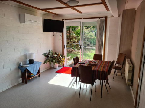 Orchard 2 Bedroom Apartment In Devonport - Brisbane Tourism 1