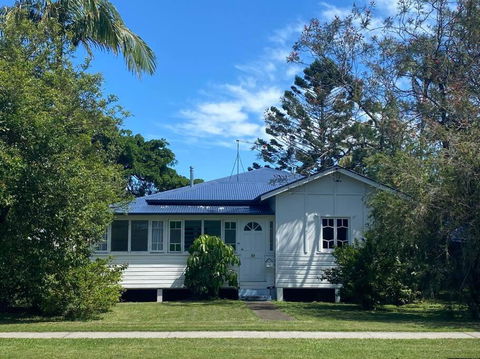 Original Surf Cottage In Heart Of Pottsville Beach - Tourism Brisbane 0