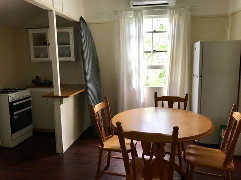 Original Surf Cottage In Heart Of Pottsville Beach - Tourism Brisbane 1