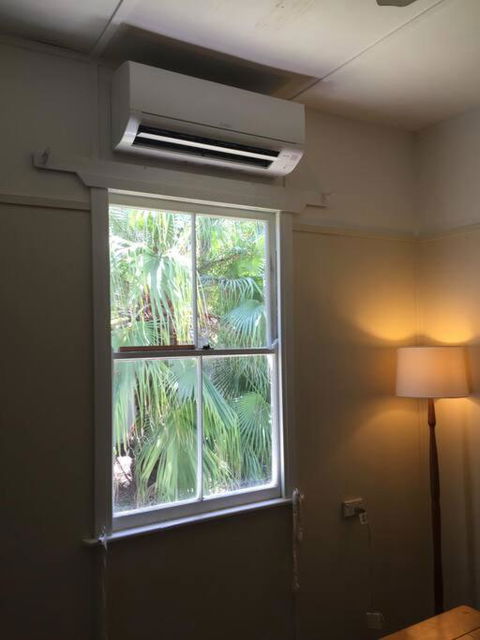 Original Surf Cottage In Heart Of Pottsville Beach - Tourism Brisbane 3