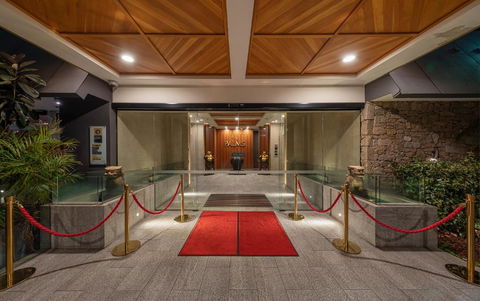 Palms Hotel - Tourism Brisbane 0