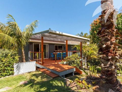 Palms House - Tourism Brisbane 1