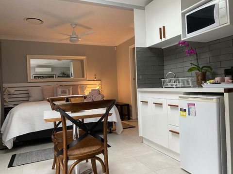 Paperbark Bed & Breakfast - Tourism Brisbane 1