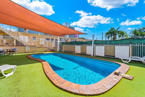 Paramount Motel - Brisbane 4u 2