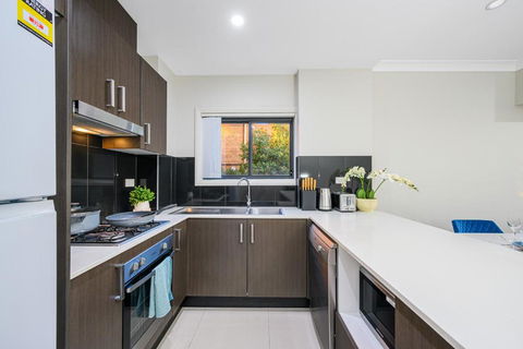 Parramatta New 2Bedroom Apt Close To TrainShoping - Tourism Brisbane 3