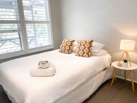 Peaceful Merewether Family Home - Tourism Brisbane 1
